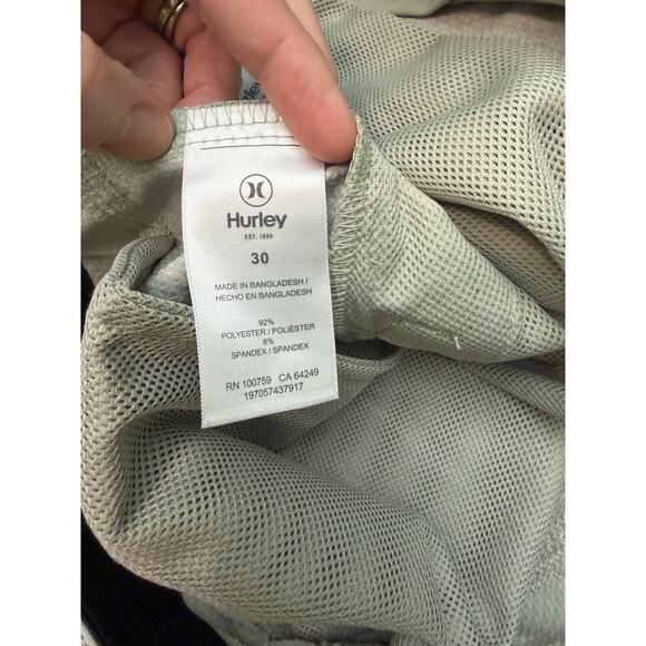 Hurley Trek Hybrid Men’s Shorts Bundle of 2, Size 30 New with Tags - Picture 5 of 9